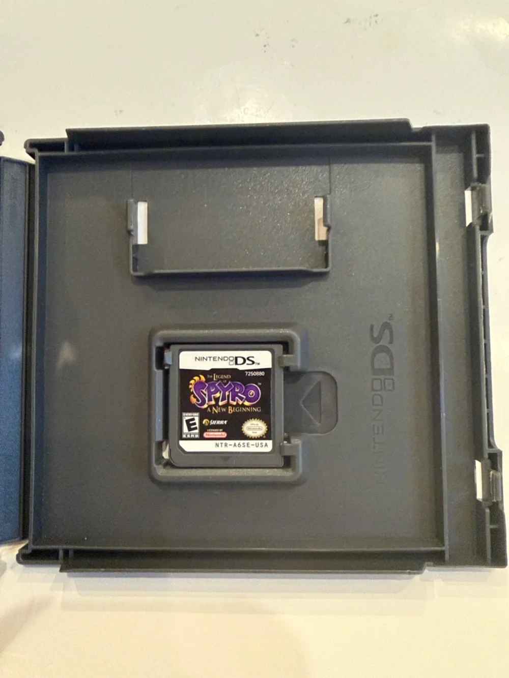 The Legend of Spyro: A New Beginning (Nintendo DS) - Purple Untested